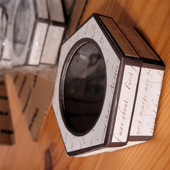 50 beautiful mini hexagon boxes perfect size jewelry or miniatures - Picture 5 of 5